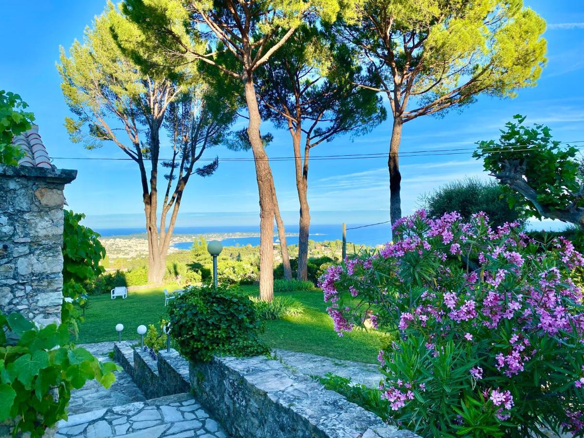 Hotel Domaine Des Encourdoules Vallauris Exterior foto