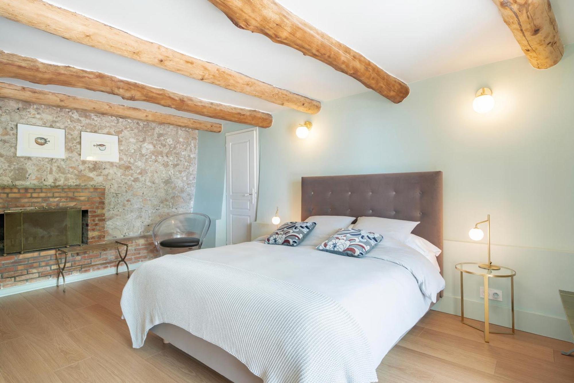Hotel Domaine Des Encourdoules Vallauris Zimmer foto